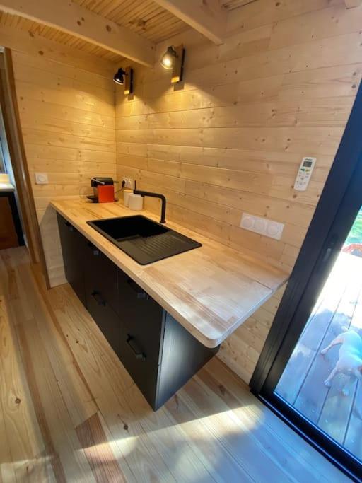 Tiny House Atypique Tout Confort 4 Pers Jardin La Garde  Exterior photo